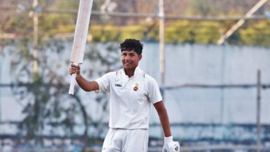 وریندر سہواگ کا بیٹا بھی باپ کے نقش قدم پر، آریاویر سہواگ کی شاندار ڈبل سنچری