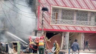 راوی روڈ پر سلنڈر دھماکے سے آگ، 5 افراد جاں بحق، 5 شدید زخمی