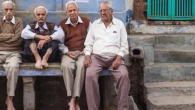 ماضی پرست لوگ دوستوں کے معاملے میں زیادہ خوش نصیب ہوتے ہیں