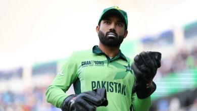 مجھ سے مطالبہ کرکٹ کھیلنے کا ہے انگلش بولنے کا نہیں، محمد رضوان