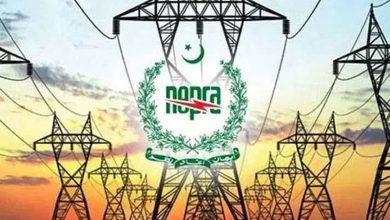 نیپرا نے صارفین پر بوجھ کم کرنے کے لیے بجلی کے نرخوں میں کمی کی منظوری دے دی۔