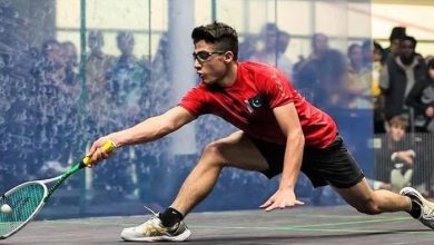 پاکستانی نوجوان حمزہ خان ویلنشیا اوپن اسکواش کے فائنل میں پہنچ گئے