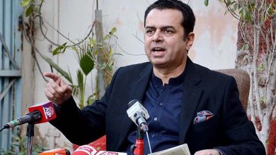 "آرمی چیف کے امریکی دوروں کے مثبت نتائج سامنے آ رہے ہیں: طلال چوہدری"