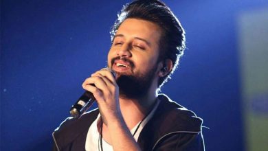 عاطف اسلم کے کنسرٹ میں خاتون مداح کا نامناسب رقص، ویڈیو وائرل، سوشل میڈیا پر شدید ردعمل