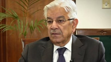 بھارتی کھلاڑیوں کا پاکستانی پلیئرز سے ہاتھ نہ ملانے پر وزیر دفاع کا سخت ردعمل