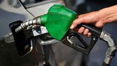 روسی تیل کمپنیوں پر امریکی پابندیوں کے بعد پیٹرولیم مصنوعات کی قیمتیں یکم نومبر سے بڑھنے کا امکان