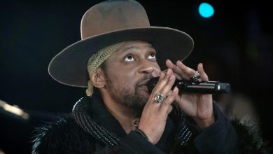 نیو سول موسیقی کے بانی ڈی اینجیلو 51 سال کی عمر میں انتقال کر گئے