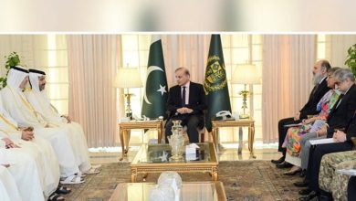 وزیراعظم شہباز شریف سے قطری وزیرِ تجارت و صنعت کی ملاقات، سرمایہ کاری بڑھانے پر اتفاق