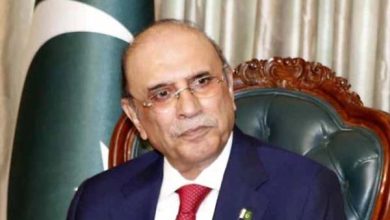 صدرِ مملکت آصف علی زرداری تین روزہ سرکاری دورے پر قطر پہنچ گئے