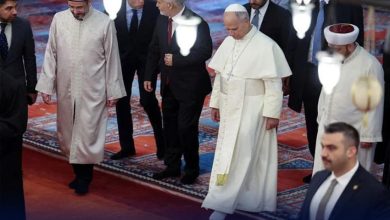 پوپ لیو کا استنبول کی تاریخی نیلی مسجد کا دورہ