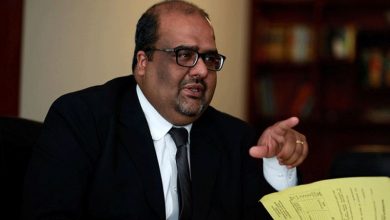 کیمبرج: سابق مشیر احتساب شہزاد اکبر پر قاتلانہ حملہ، ناک اور جبڑے کی ہڈیاں ٹوٹ گئیں