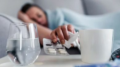 برطانیہ میں سپر فلو کا پھیلاؤ؛ اسکول بند، اسپتالوں میں داخلے 3 گنا بڑھ گئے، این ایچ ایس کی ہنگامی ویکسی نیشن وارننگ جاری