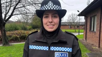 برطانیہ : خواتین پولیس اہلکاروں کے لیے خصوصی حجاب متعارف
