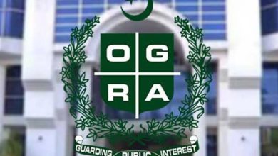 پیٹرول کے بعد عوام کے لیے ایک اور خوشخبری: لائٹ ڈیزل آئل اور مٹی کے تیل کی قیمتوں میں کمی