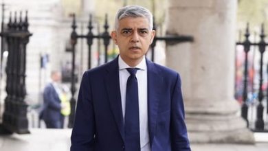 لندن: میئر صادق خان کا کنجیشن چارجز میں بڑے اضافے اور الیکٹرک گاڑیوں کی رعایت ختم کرنے کا اعلان