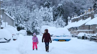 برطانیہ میں شدید سردی کی لہر، درجہ حرارت کا نیا ریکارڈ، 500 سے زائد اسکول بند