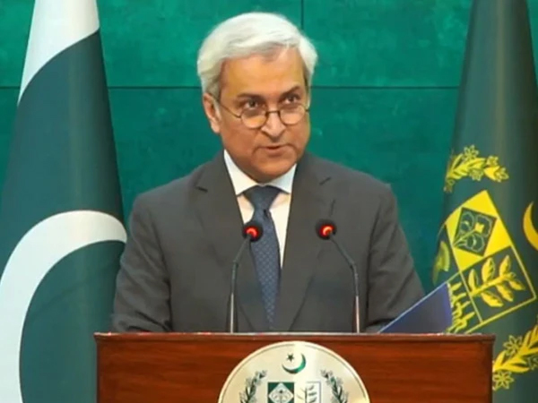 پاکستان ایران کے خلاف اپنی سرزمین و فضائی حدود استعمال نہ ہونے دینے کے مؤقف پر قائم ہے، دفتر خارجہ